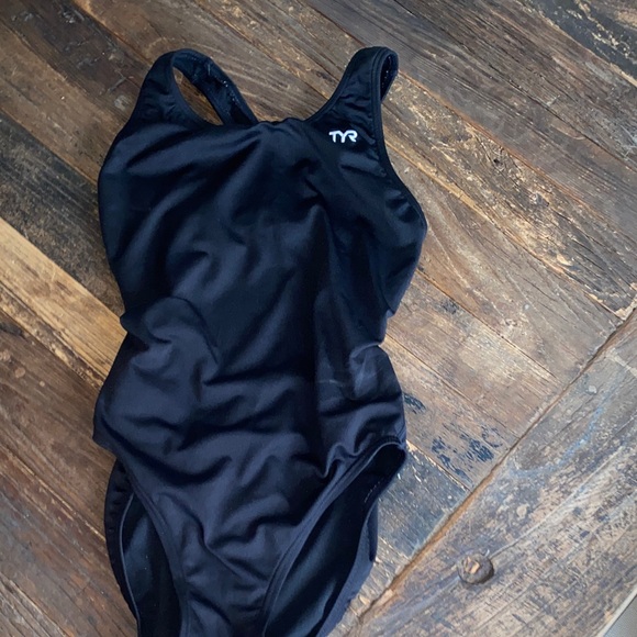 TYR Other - TYR Classic Black Swimsuit